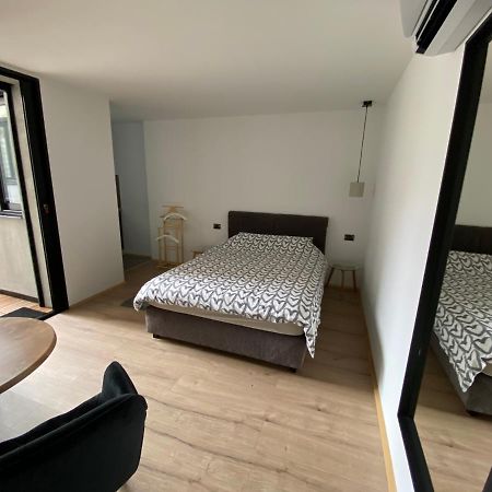 Apartment Nevena 3 Belgrád Kültér fotó